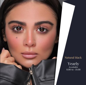 لنز ارایشی