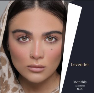لنز ارایشی